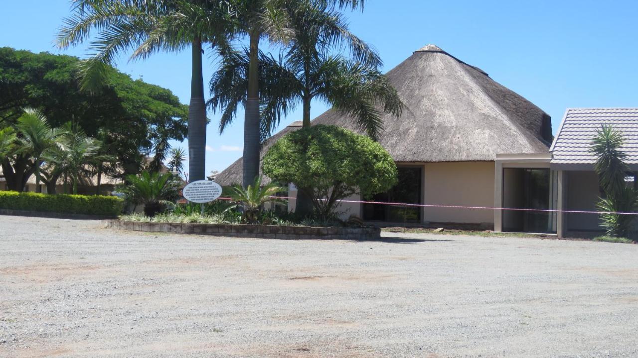 Dwaleni Farm Lodge Matsapha Eksteriør billede